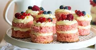 Lisa's Lovely Cakes cake 3